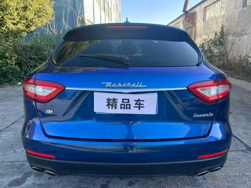 襄阳18年玛莎拉蒂Levante6