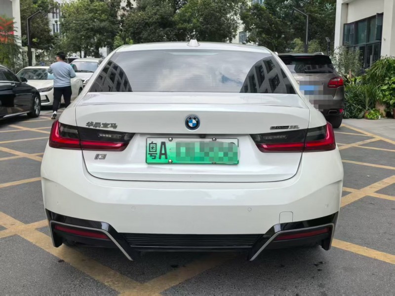 深圳23年宝马I37