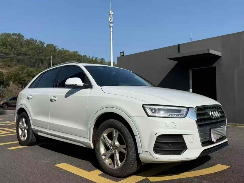 连云港19年奥迪Q33