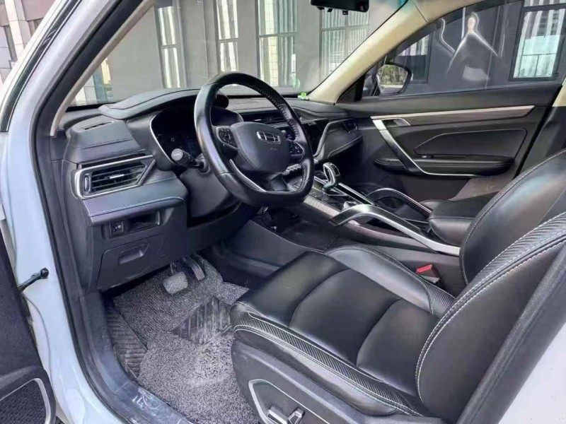 徐州21年吉利博越4