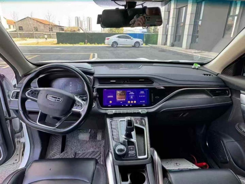 徐州21年吉利博越5