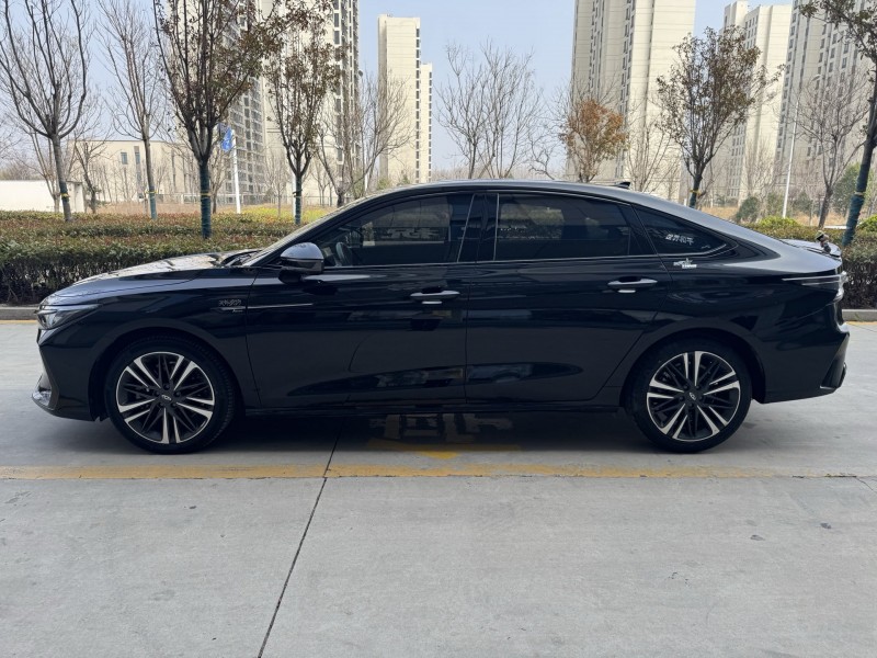 济宁24年奇瑞艾瑞泽7