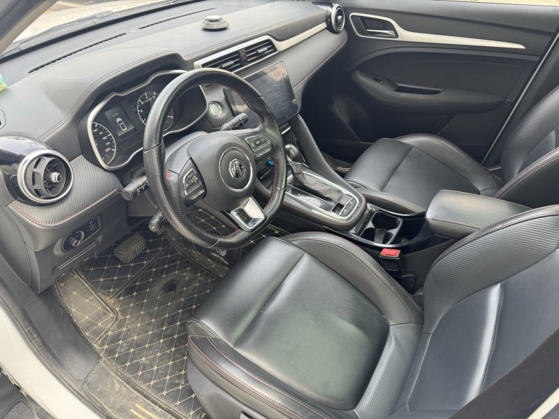 济宁22年名爵ZS5