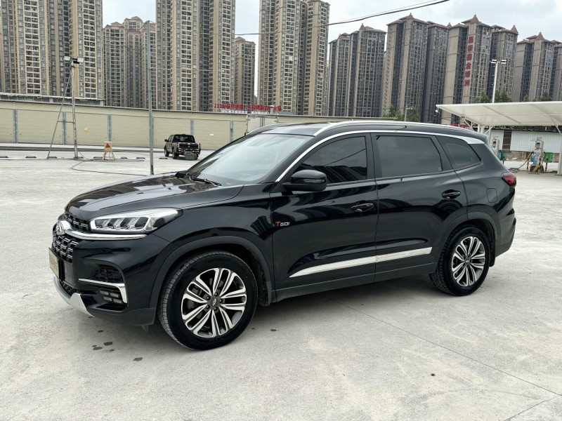 南宁19年奇瑞瑞虎2