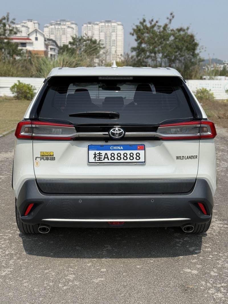 南寧23年豐田威蘭達6