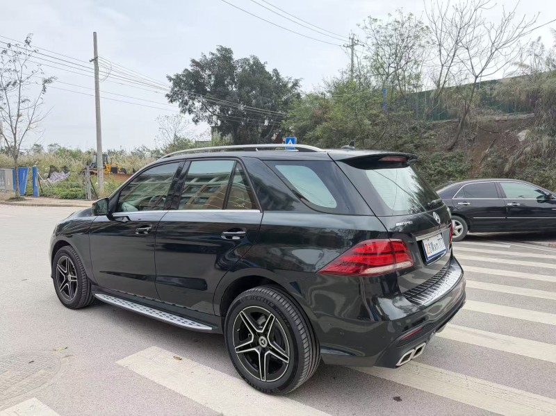 南寧16年奔馳GLE4