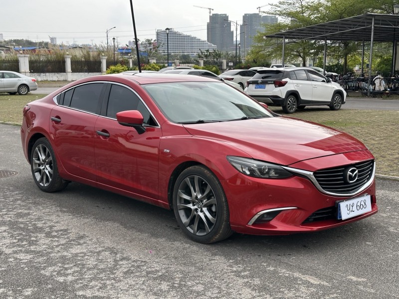 南寧18年馬自達阿特茲2