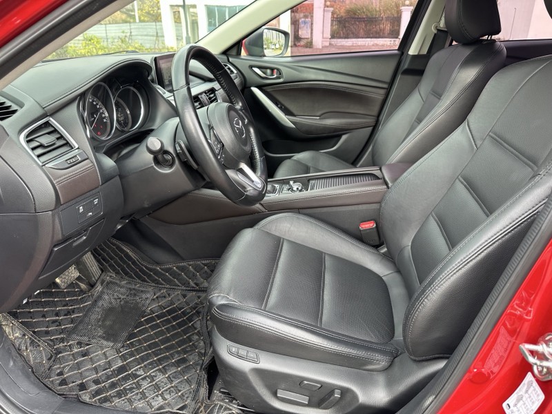 南寧18年馬自達阿特茲6