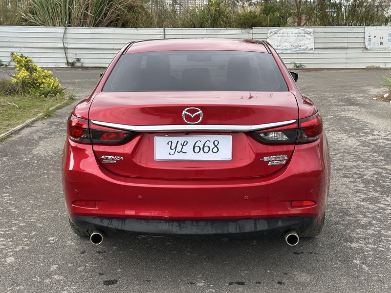 南寧18年馬自達阿特茲7
