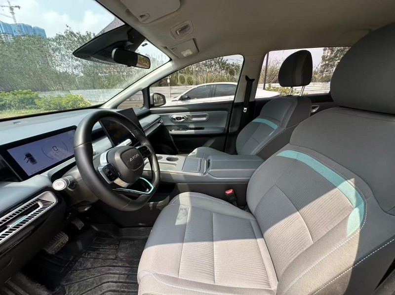 南寧25年傳祺埃安Y7