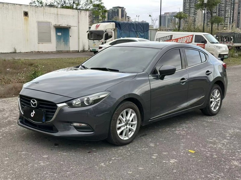 南寧19年馬自達昂克賽拉2