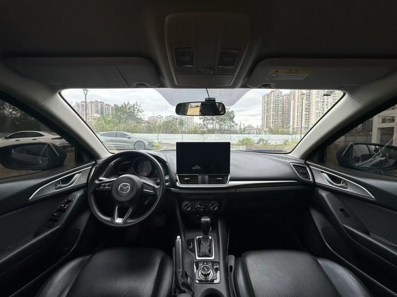 南寧19年馬自達昂克賽拉6