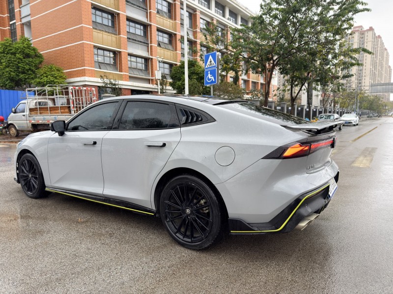 南宁22年日产轩逸8