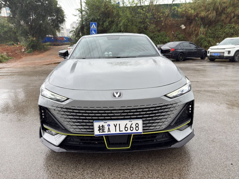 南宁22年日产轩逸1