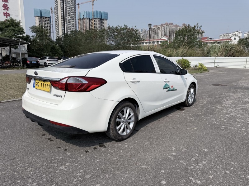 南宁18年起亚K38