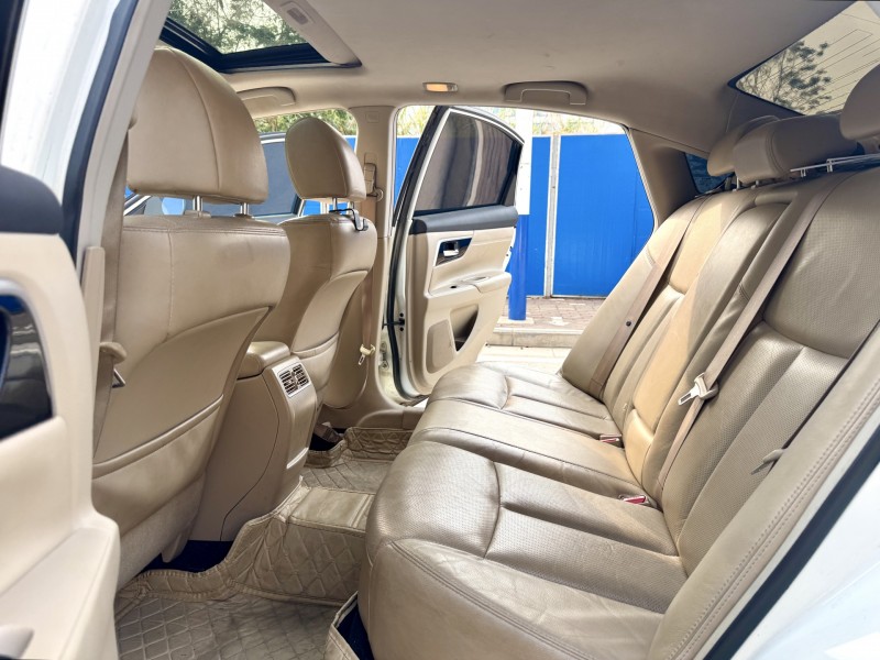 南寧19年日產天籟6