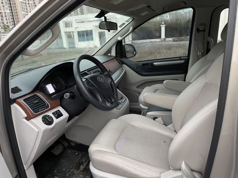 桂林17年大通G103