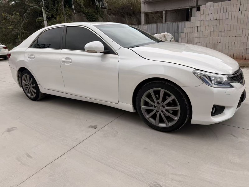 桂林15年豐田皇冠3