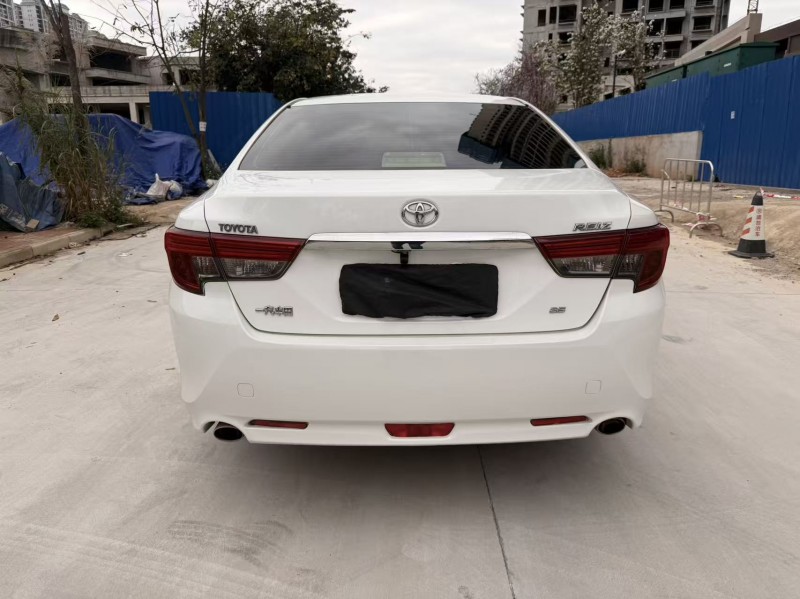 桂林15年豐田皇冠5