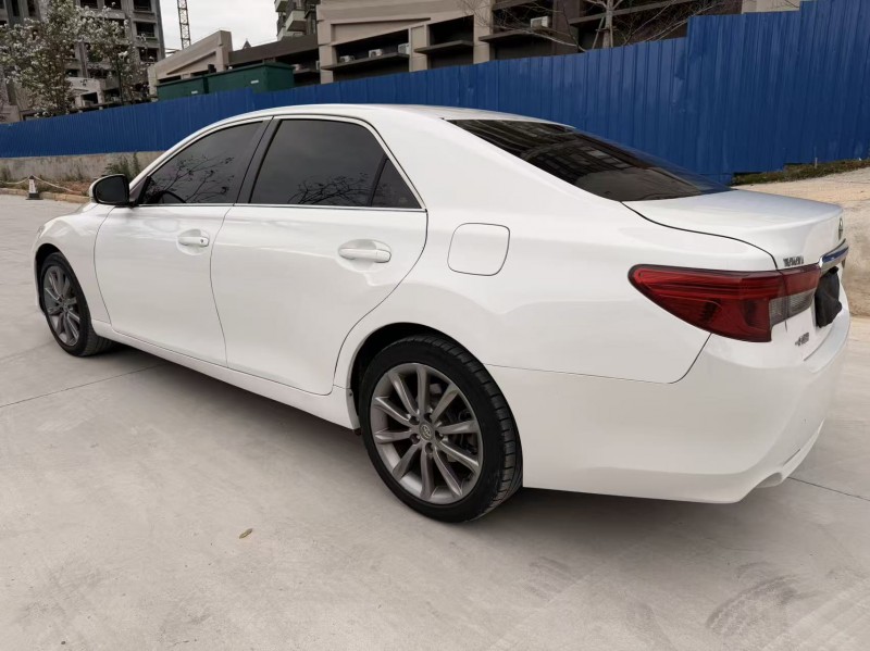 桂林15年豐田皇冠6