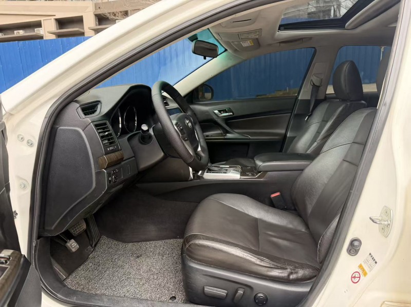 桂林15年豐田皇冠9