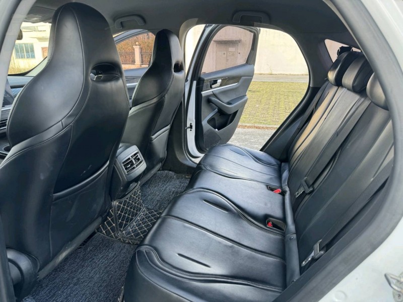 南寧22年比亞迪秦7