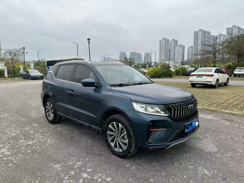 南寧23年吉利遠景3