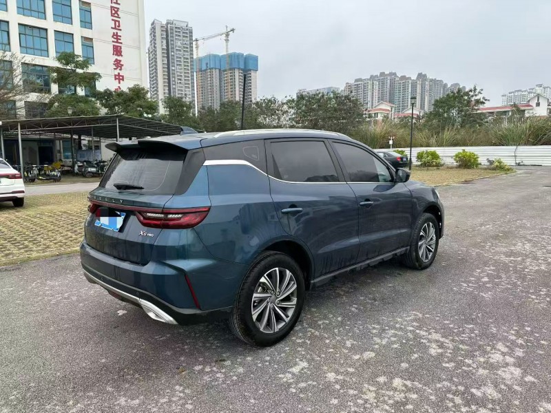 南寧23年吉利遠景4