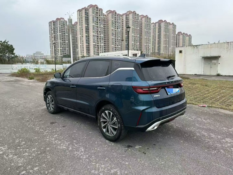 南寧23年吉利遠景9