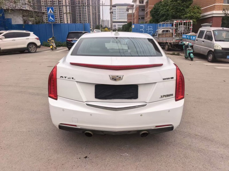 南寧17年凱迪拉克ATS-L6