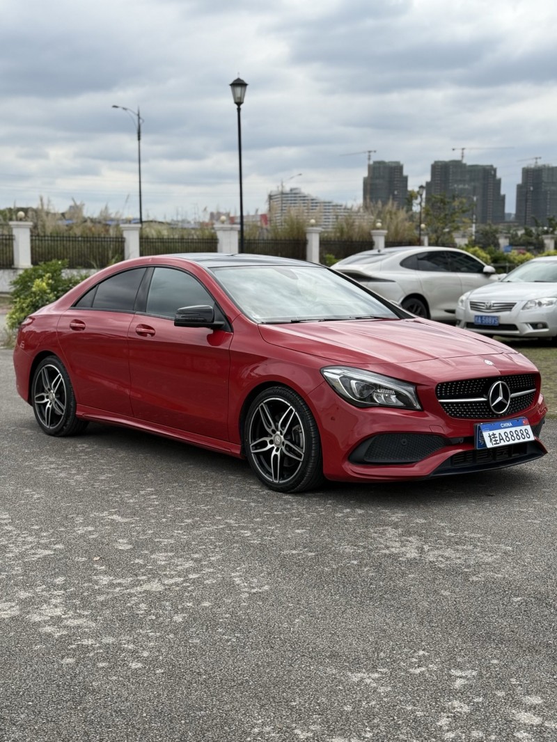 南寧17年奔馳CLA2