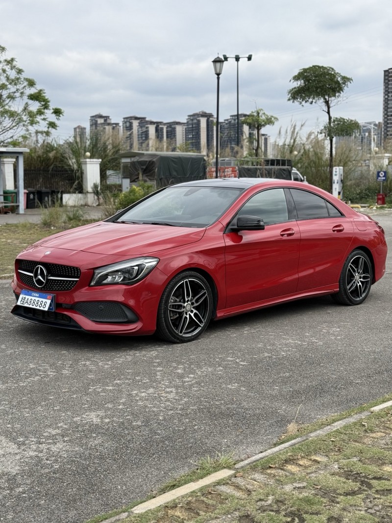 南寧17年奔馳CLA4