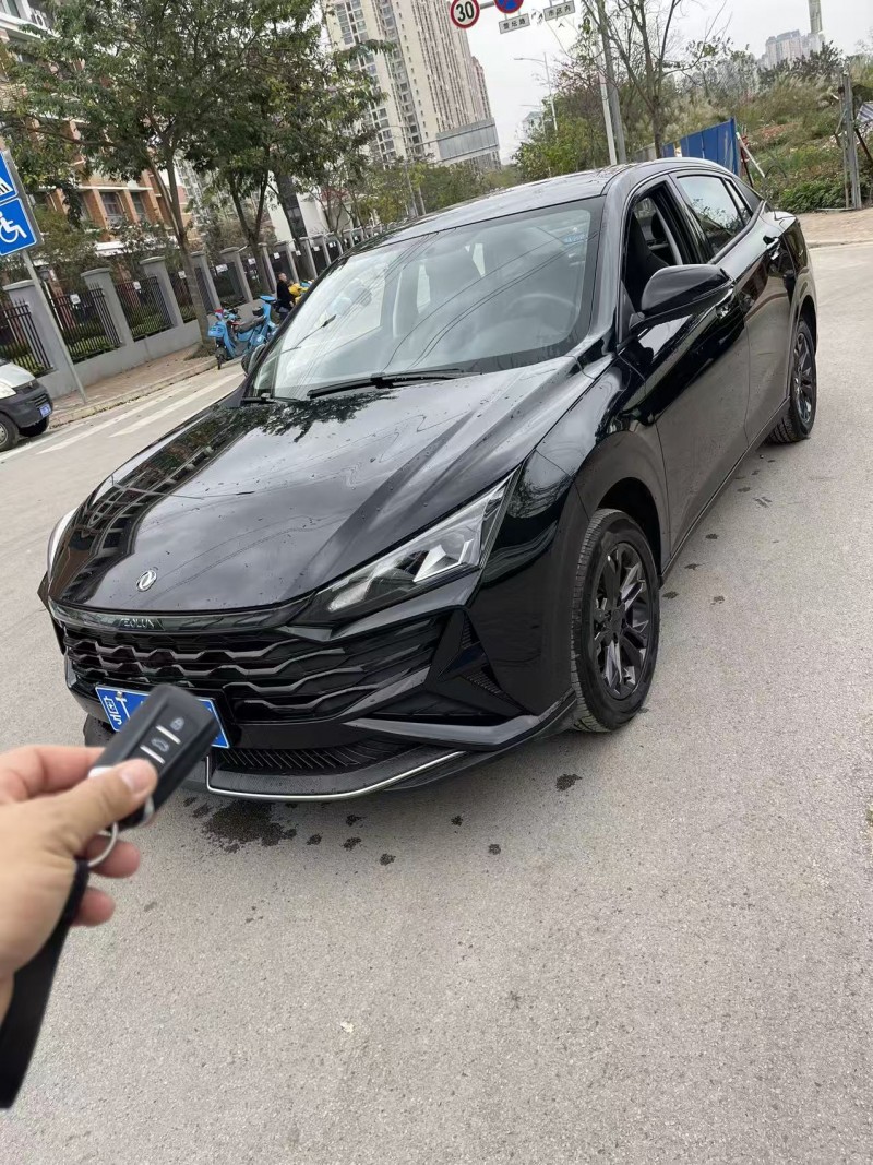 南宁26年东风奕炫2