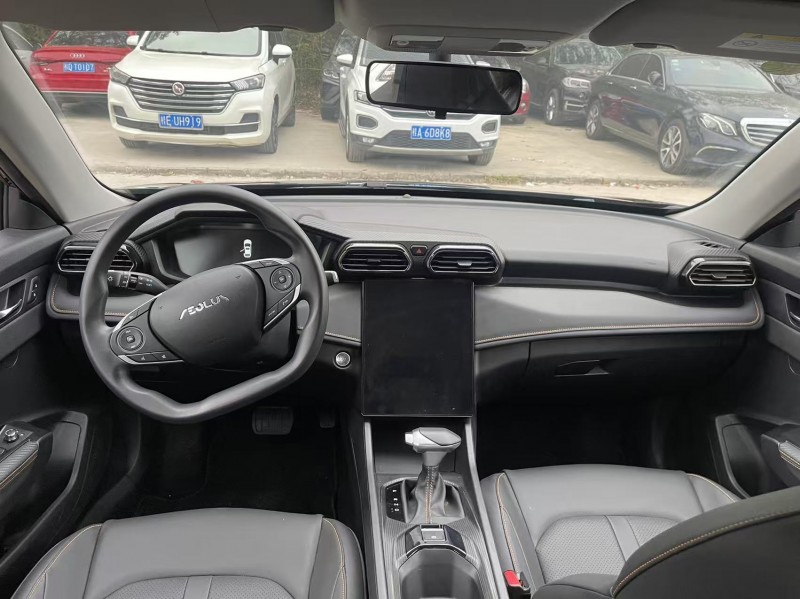 南宁26年东风奕炫6