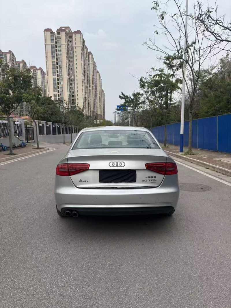 桂林14年奥迪A4L4