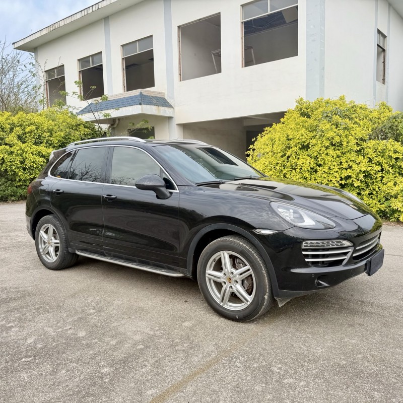 南宁14年保时捷卡宴2