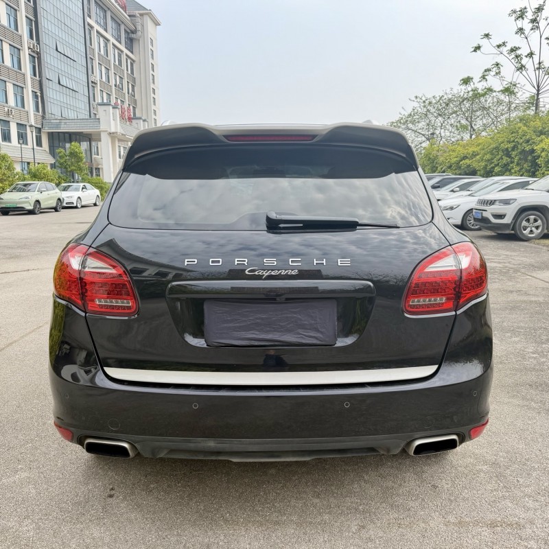 南宁14年保时捷卡宴6