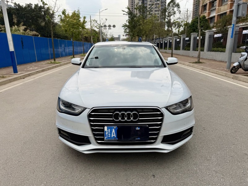 南宁16年奥迪A4L1