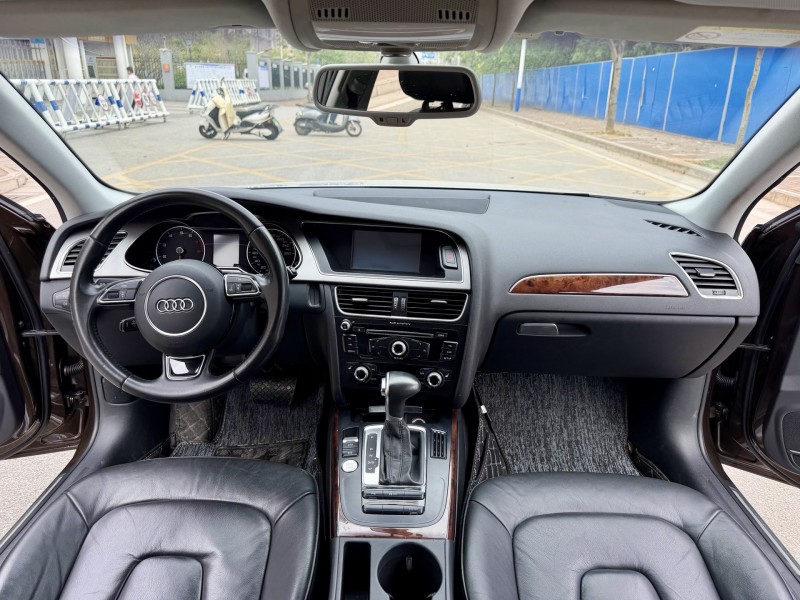 南宁16年奥迪A4L7