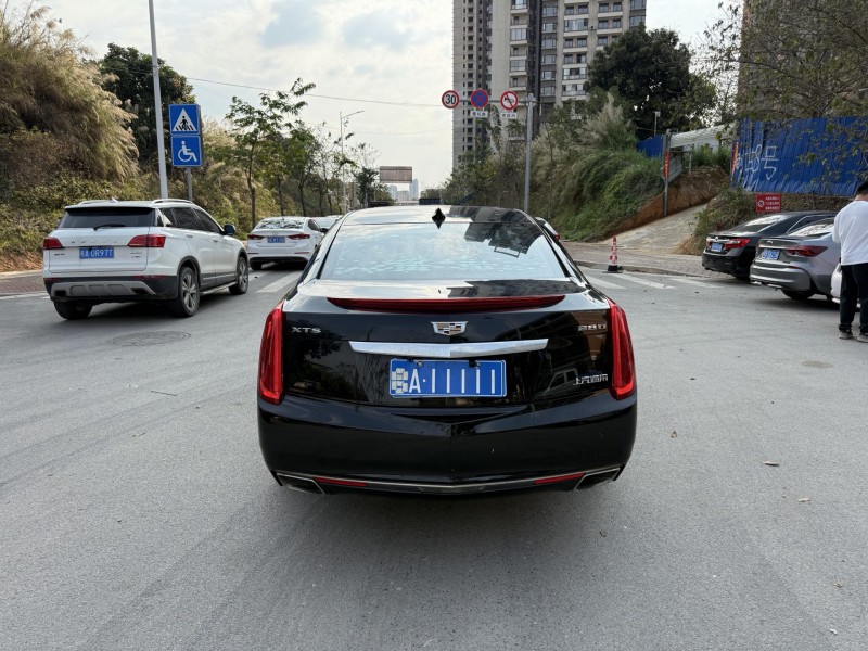 南寧17年凱迪拉克XTS6