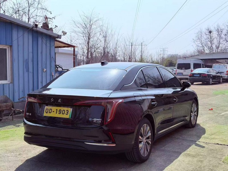 青岛24年红旗E-QM52