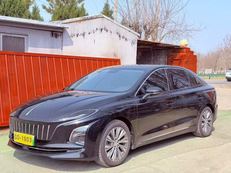 青岛24年红旗E-QM56