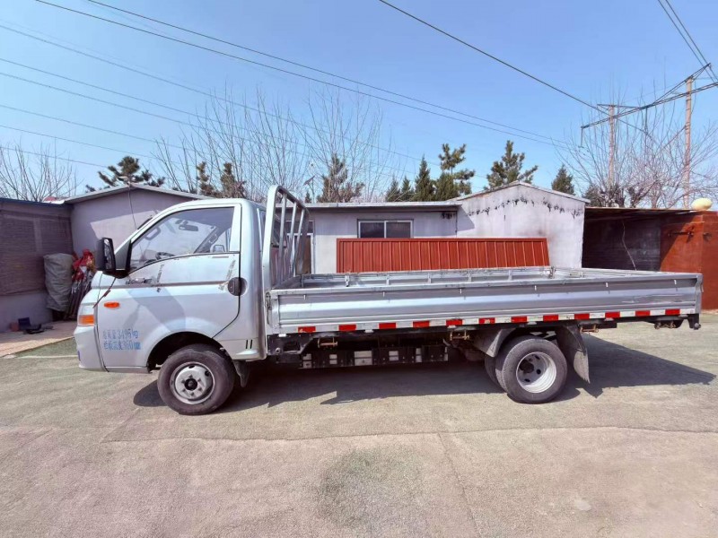 青岛25年东风凯普特4