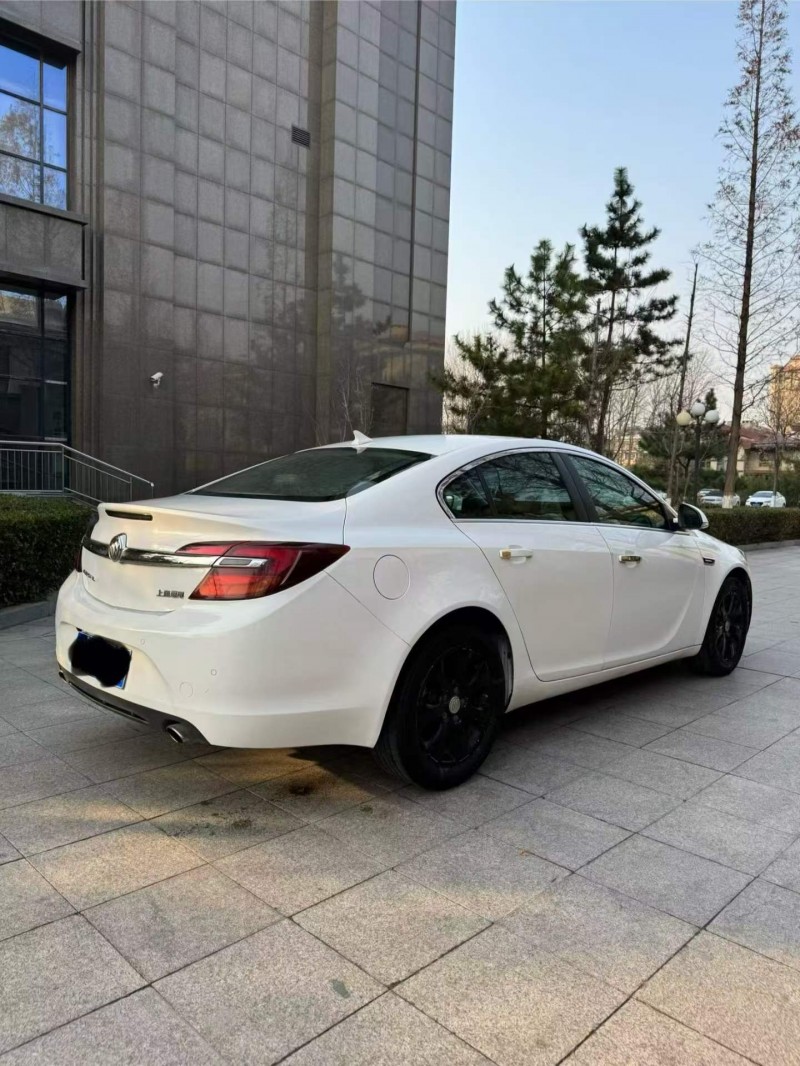 烟台15年别克君威4