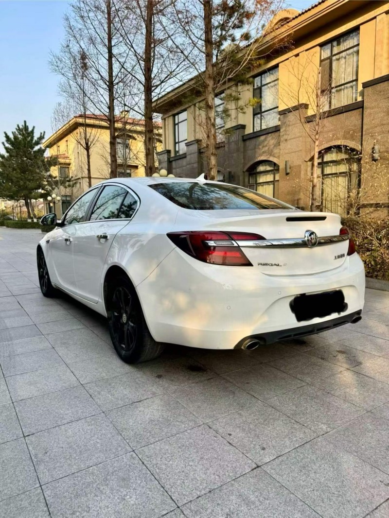 烟台15年别克君威5