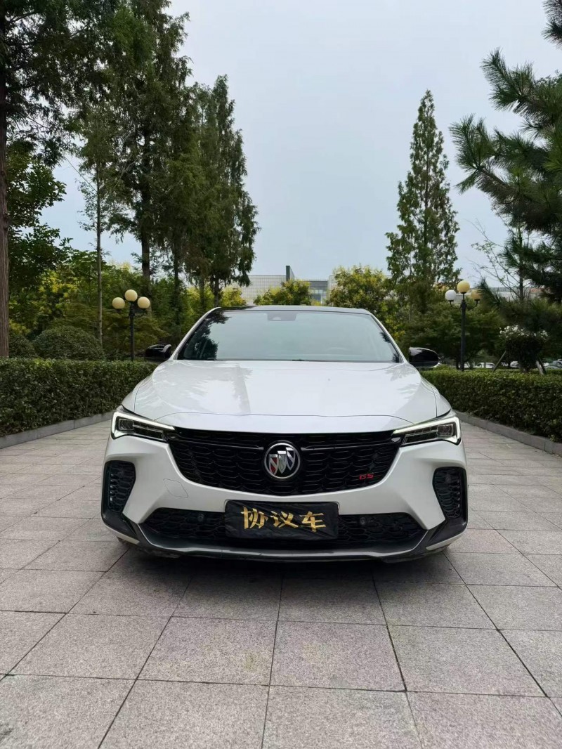 烟台22年别克威朗1