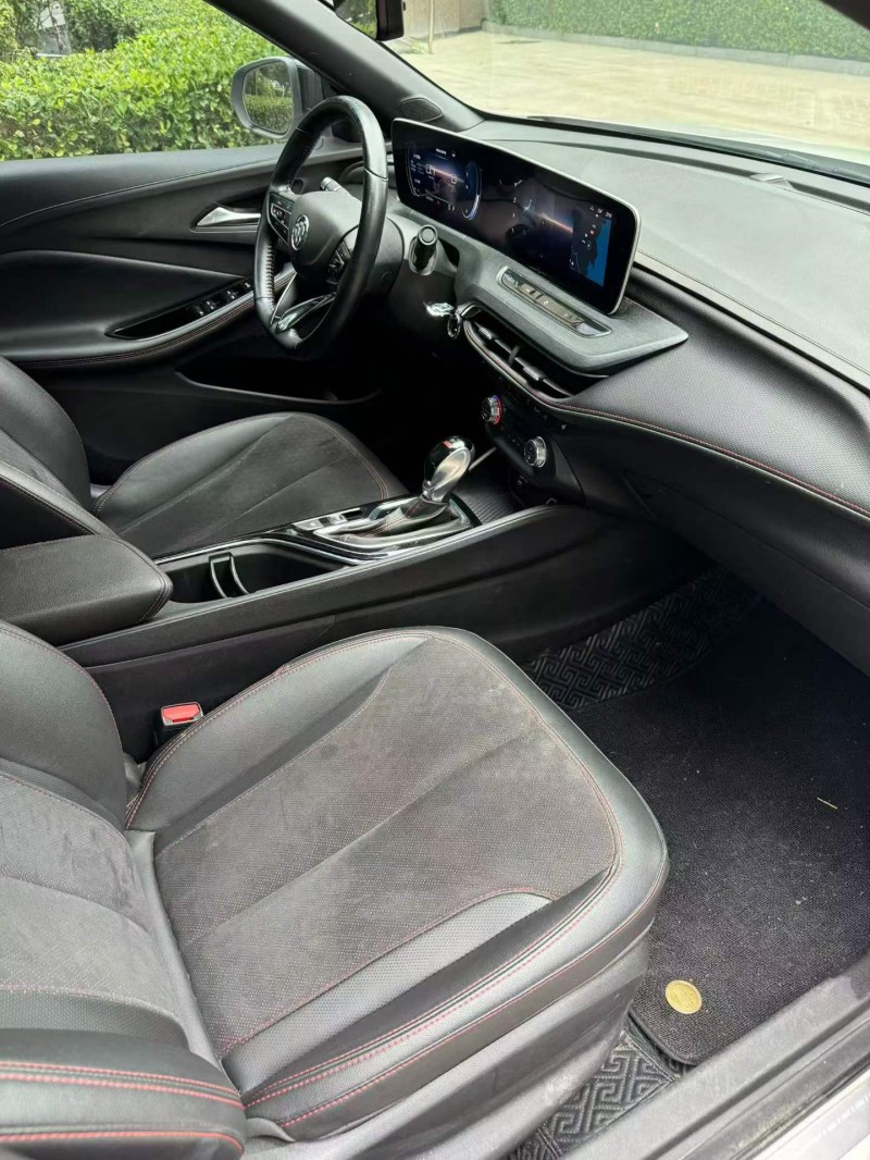 烟台22年别克威朗9