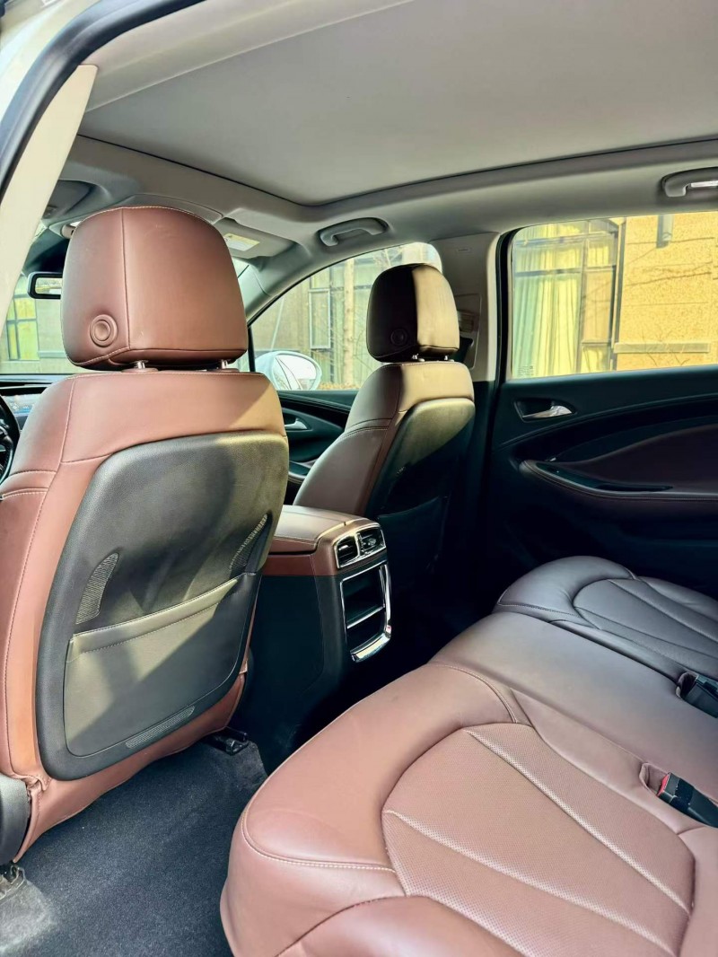 烟台18年别克昂科威7