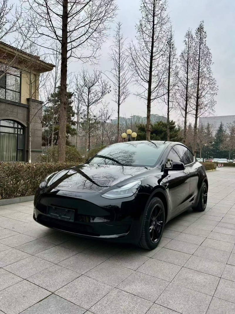 烟台23年特斯拉MODEL Y2