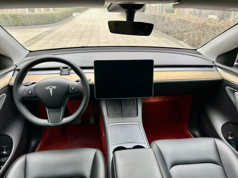 烟台23年特斯拉MODEL Y8